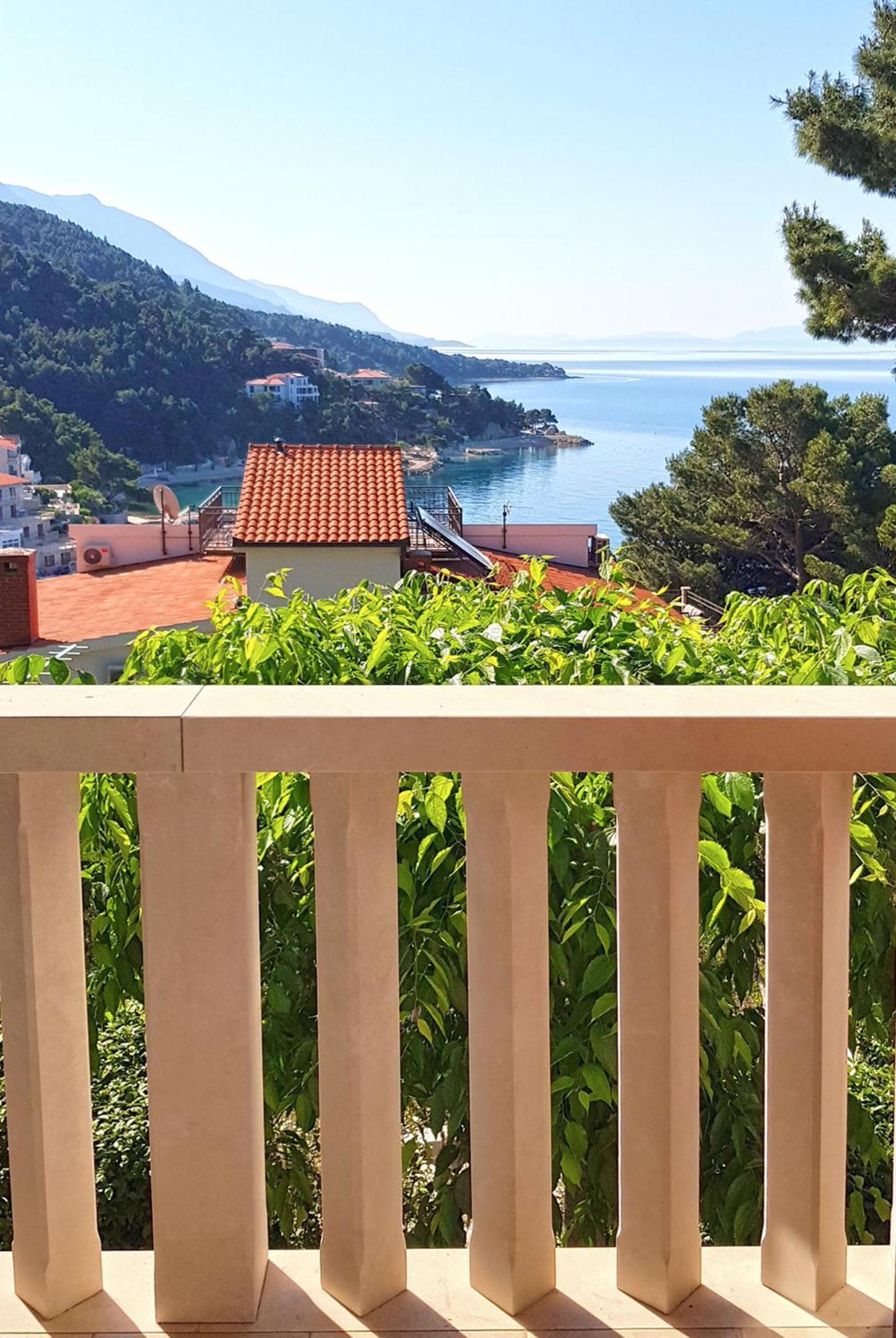 Villa Brela Bagian luar foto