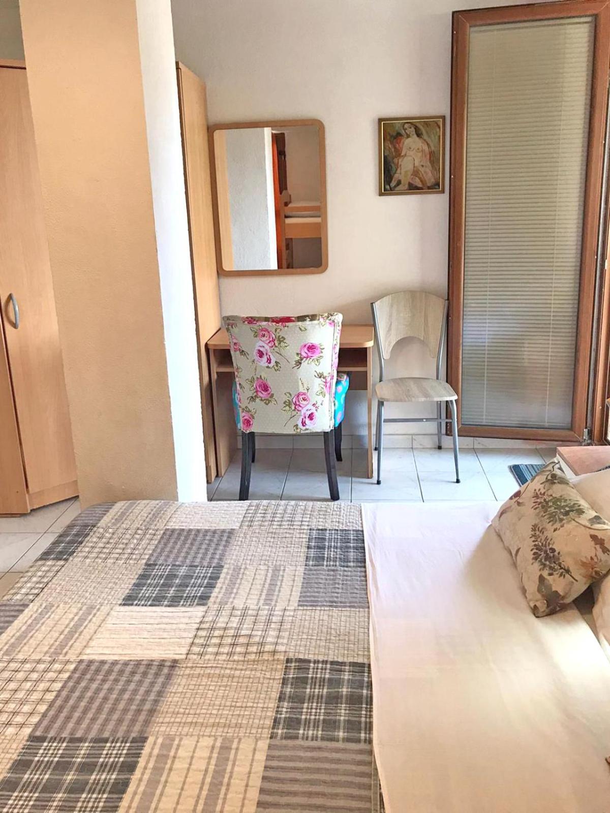Villa Brela Ruang foto